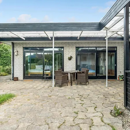 5 Bedroom Beautiful In Holiday home Tranekaer